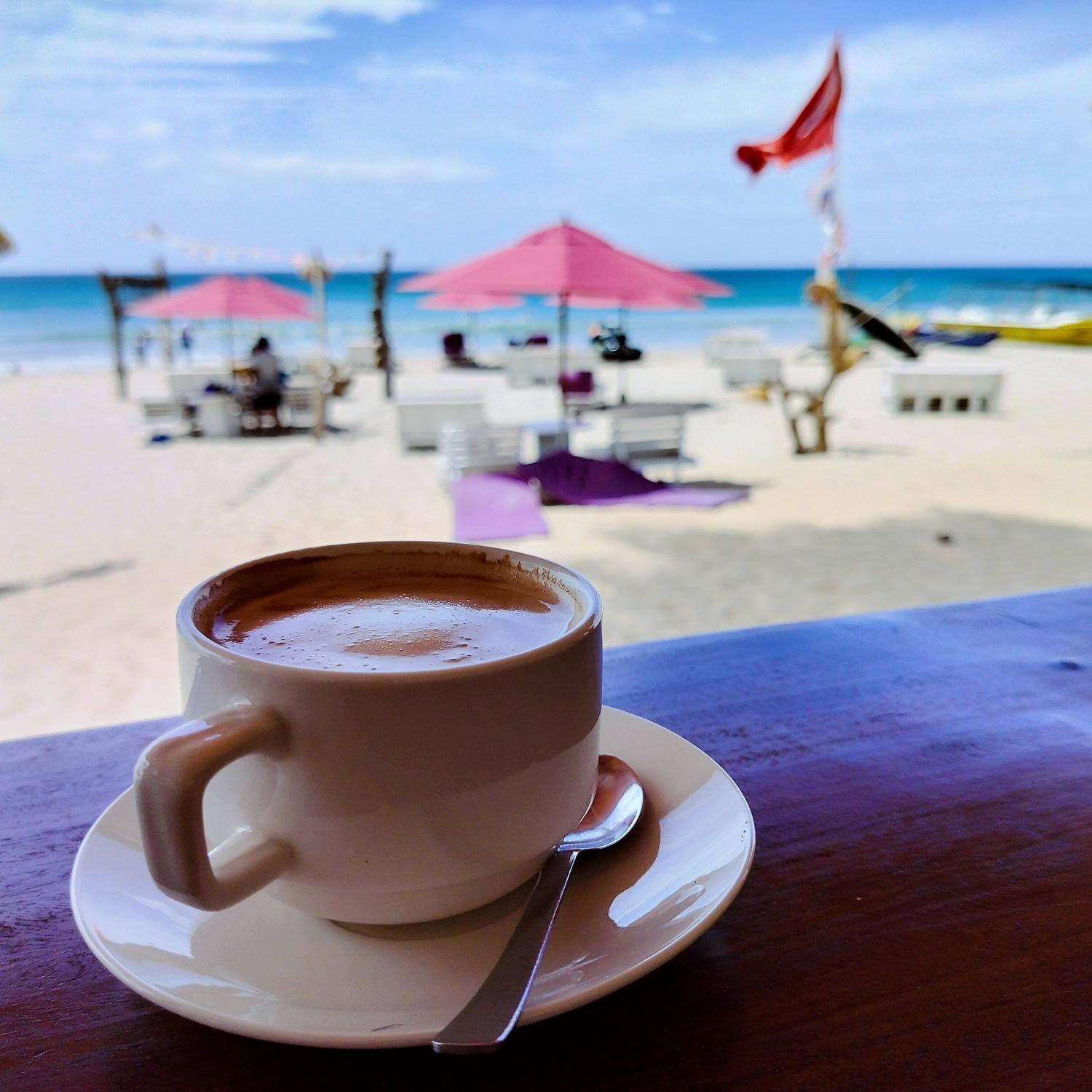 French Garden Pragash Beach Hotel 트링코말리 외부 사진